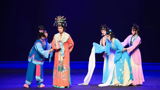 川剧双戏沪浙巡演圆满收官 古典故事引发当代回响 d3a1ef583f3090388af42791b96c10de