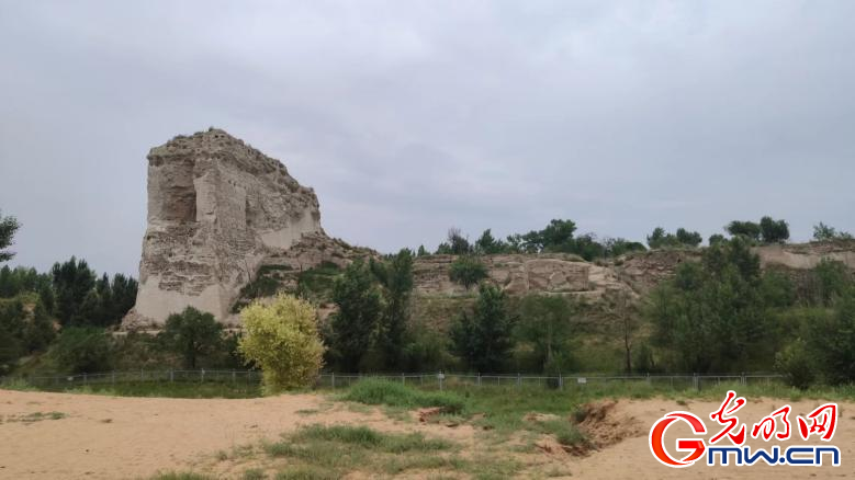 城墙会冒烟？探秘“匈奴故都”统万城