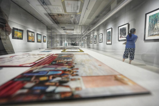 罗贻从艺七十周年艺术展在中国国家画院开幕
