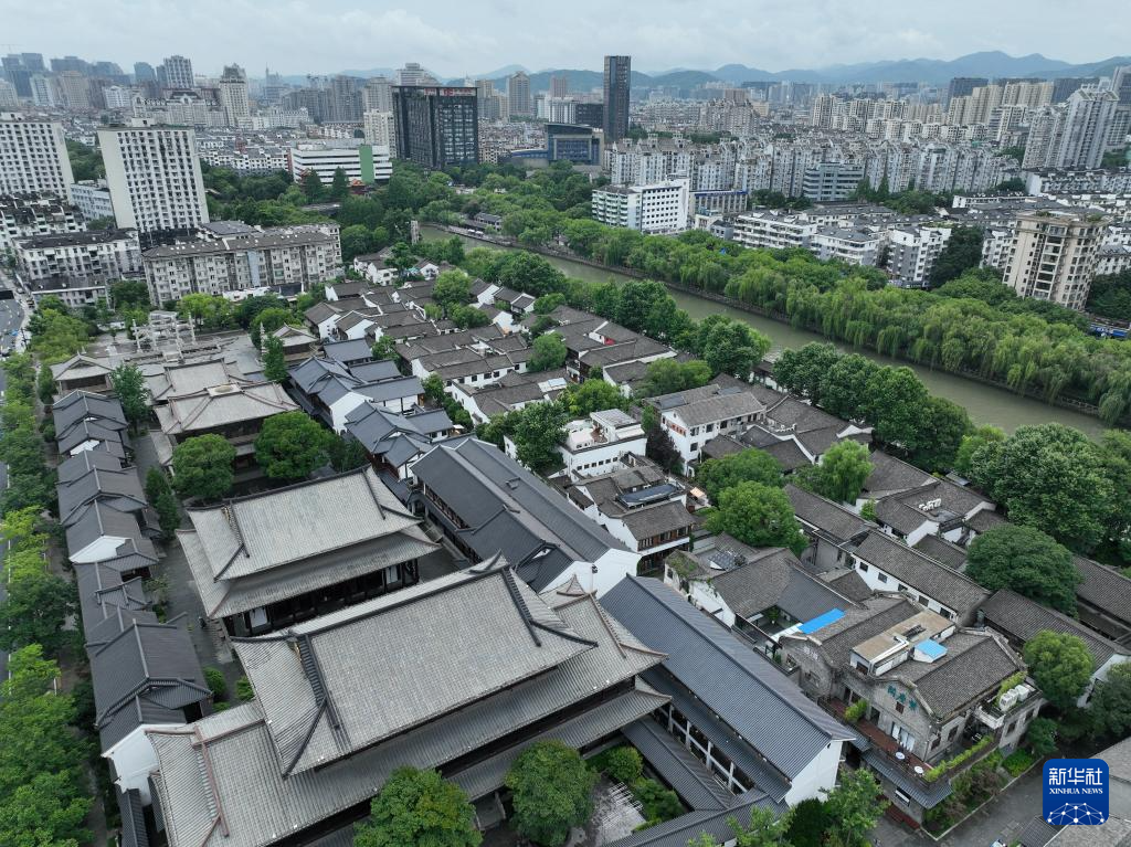 在京杭大运河南端来场“City Walk”