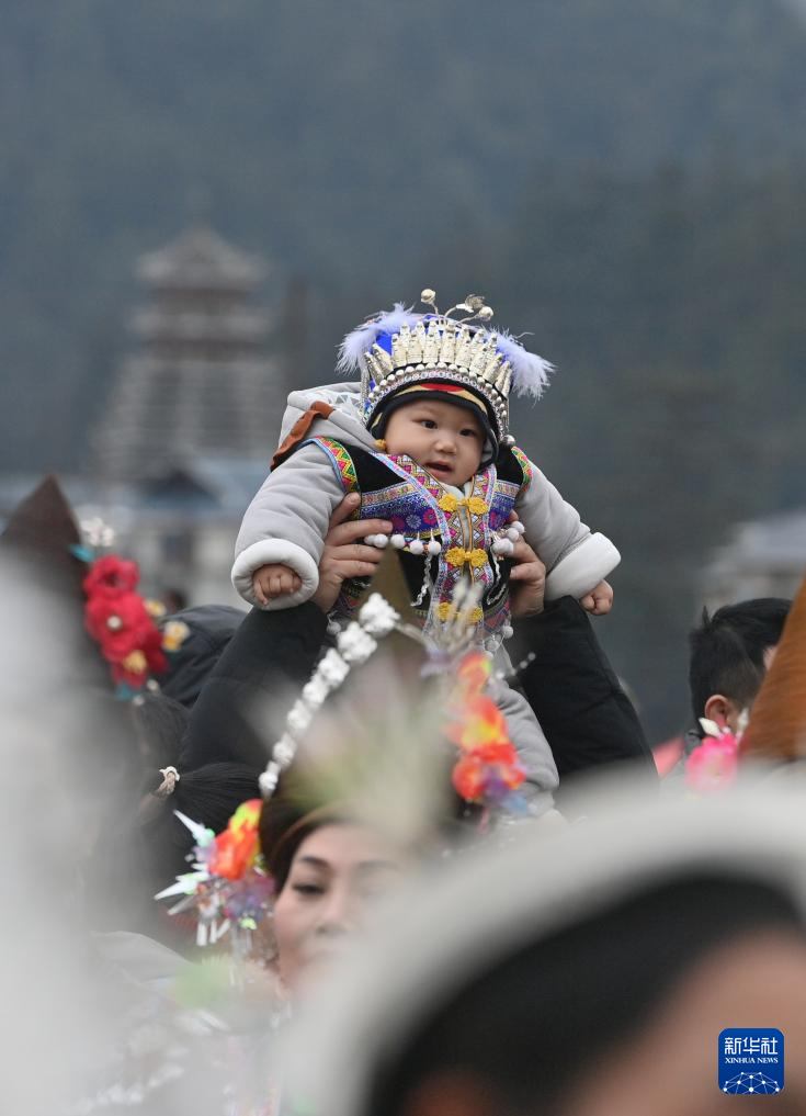 新春走基层丨广西融水:各族群众欢聚“十三坡会”