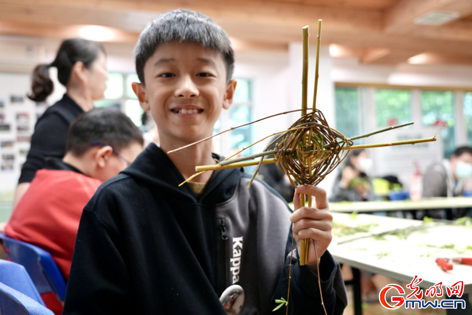 【网络中国节】组图丨清明到 柳篮编