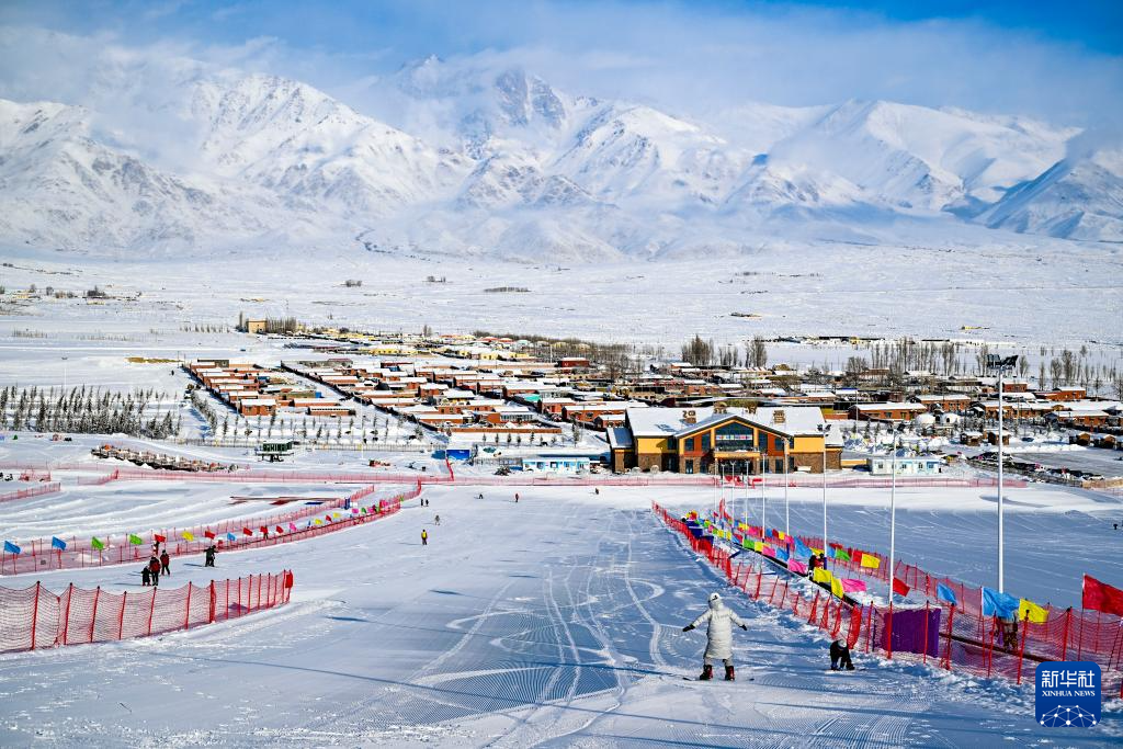 冰雪运动成就新疆文旅新名片