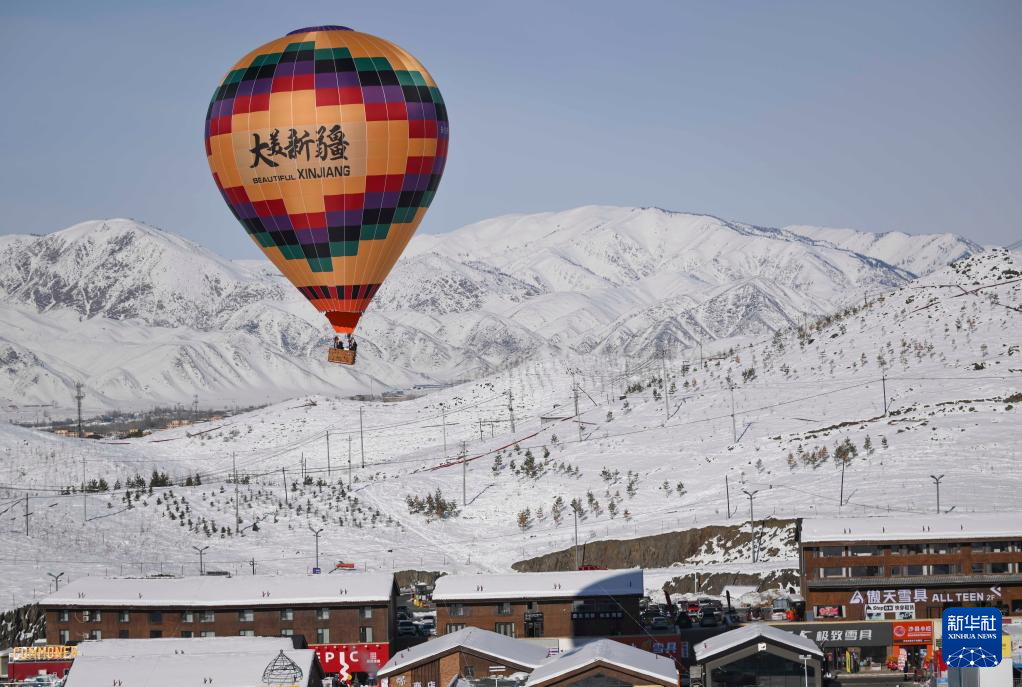 冰雪运动成就新疆文旅新名片