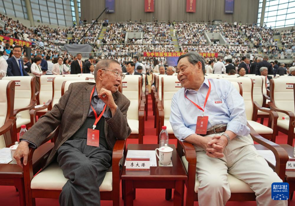 复旦大学迎来建校120周年