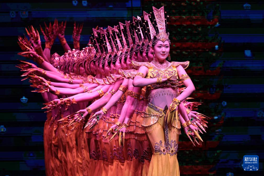 音乐舞蹈诗《我的梦》在沪上演