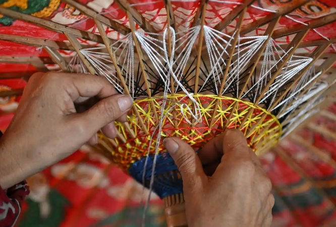 【文化和自然遗产日】漫动时节丨竹骨纸韵渡烟雨 【文化和自然遗产日】漫动时节丨竹骨纸韵渡烟雨