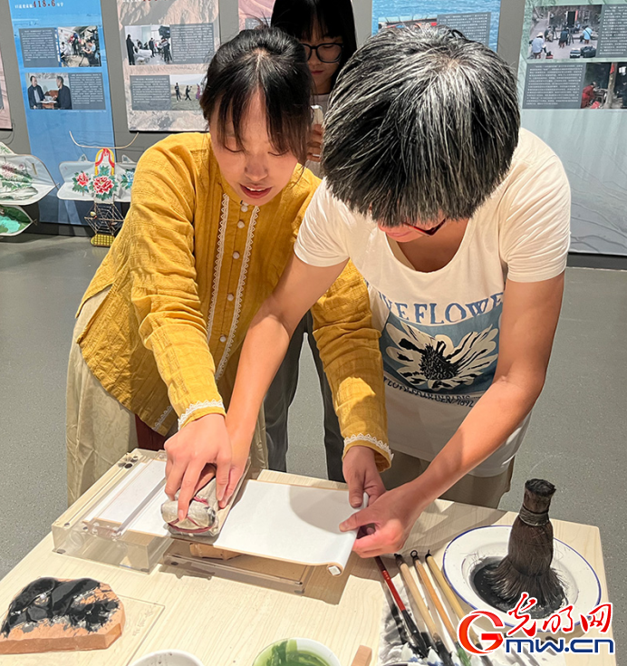 国家级非遗代表性传承人记录工作成果展览展映活动启动