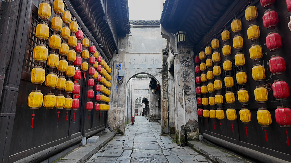 【文博V观】保护or“烟火”，这座原汁原味的古城两个都选