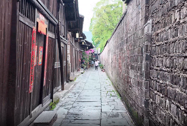 【文博V观】保护or“烟火”，这座原汁原味的古城两个都选
