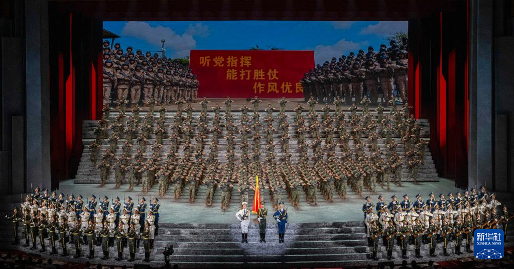 纪念抗战胜利80周年丨纪念中国人民抗日战争暨世界反法西斯战争胜利80周年文艺晚会在京举行