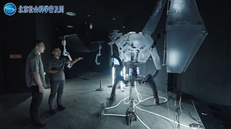 解码首都文化高质量发展双引擎——2025·北京社会科学普及周“探寻北京”五日行探访百姓身边的文化会客厅