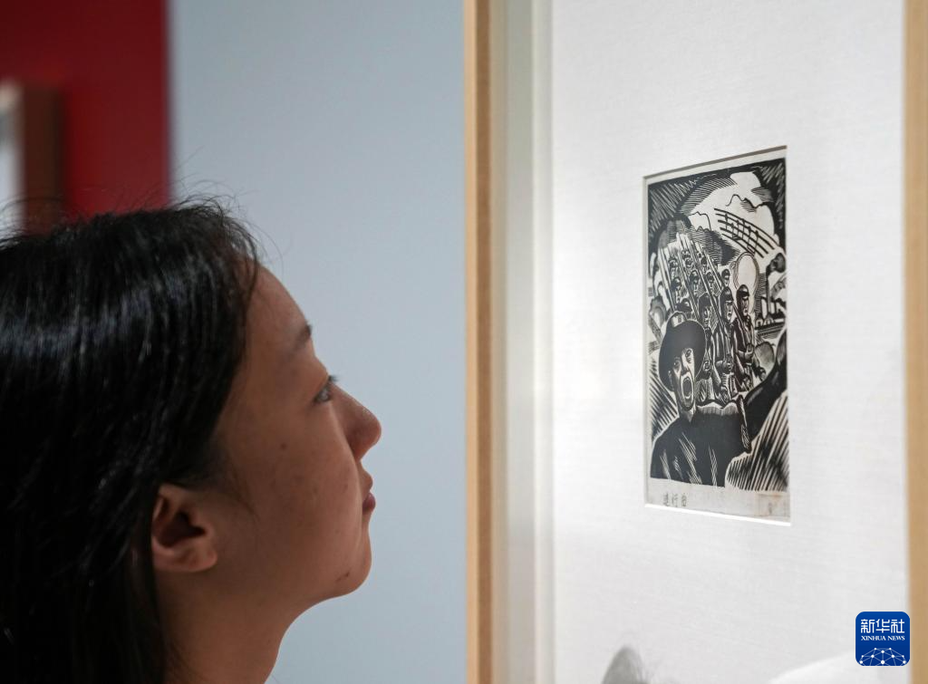 纪念抗战胜利80周年版画特展在沪举行