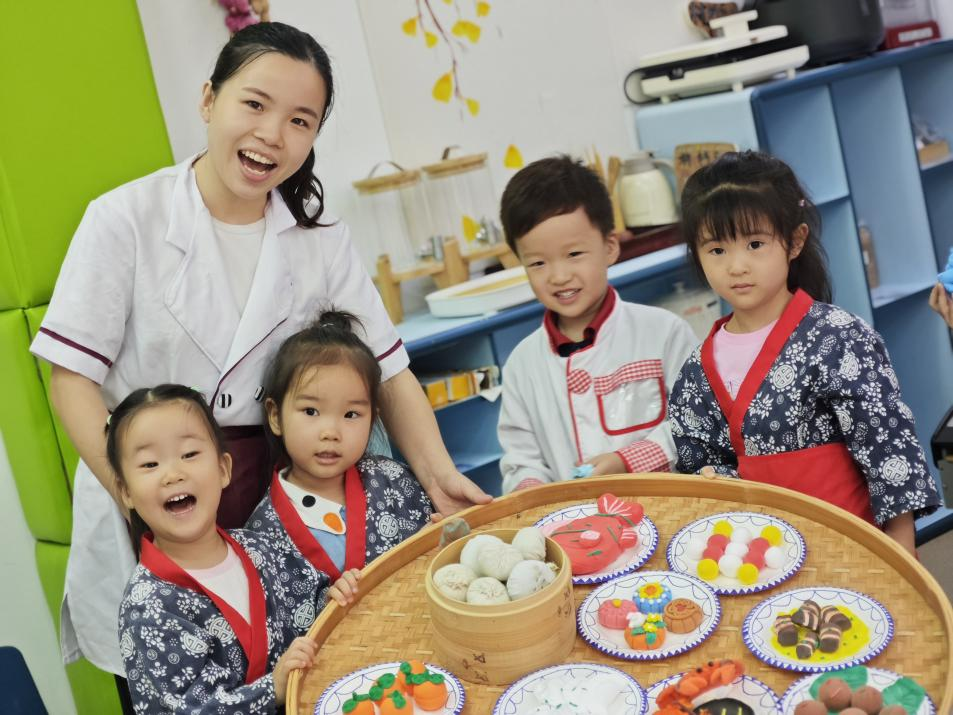 【网络中国节】新武汉伢的“中秋宴”