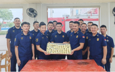 【网络中国节】来尝尝“蓝朋友”的手工月饼