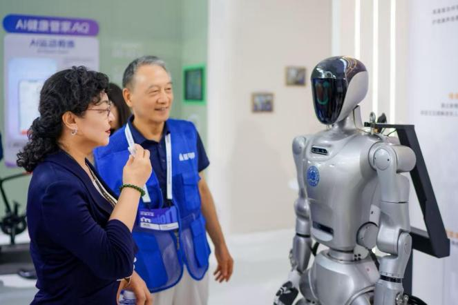 银发课堂里的“第二人生”