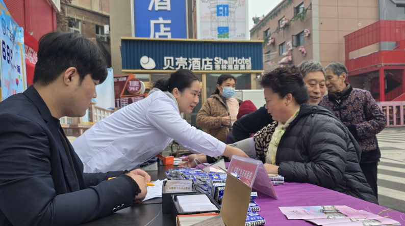 【网络中国节】河南安阳文峰区：一场仁义有爱的重阳百家宴