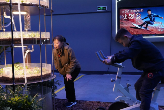 【网络中国节】新春走基层|在鸟巢赴约“火星”，以艺术打开新春