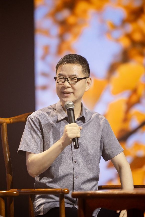 致高考生|执笔而归的你,请保持“吟啸且徐行”的从容 致高考生|执笔而归的你,请保持“吟啸且徐行”的从容