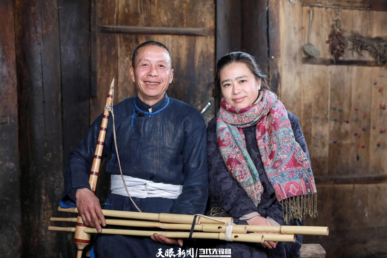 何以中国|在漆里·戏里·书页里 看见乌蒙非遗的时光密码 图片14.png