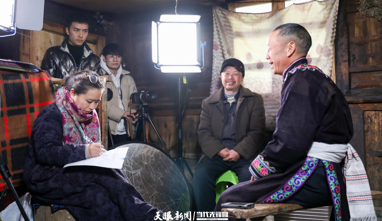 何以中国|在漆里·戏里·书页里 看见乌蒙非遗的时光密码 图片17.png